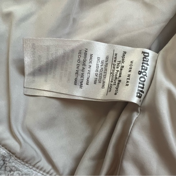 Patagonia White Teddy Jacket - Picture 4 of 5